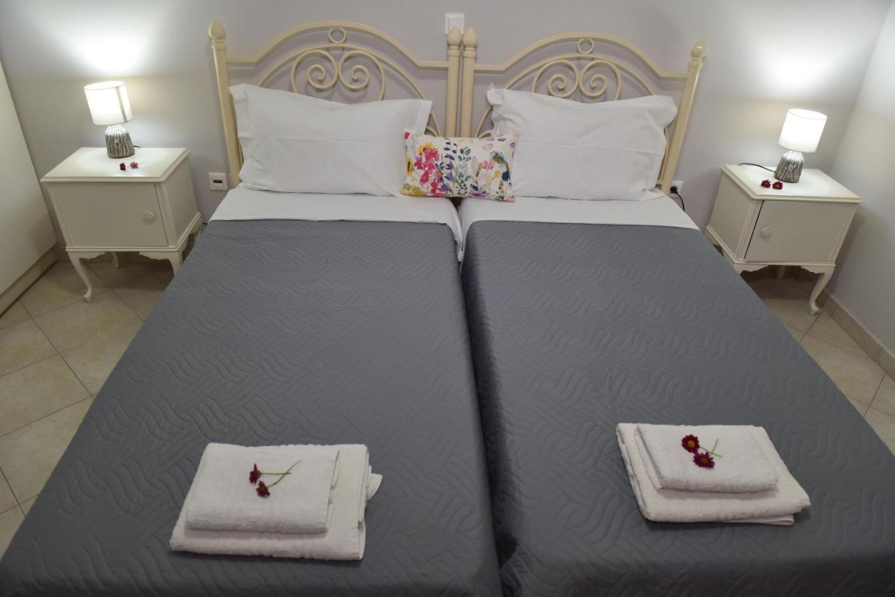 Lechaio Fanis Apartment מראה חיצוני תמונה