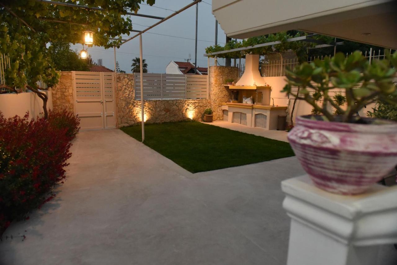 Lechaio Fanis Apartment מראה חיצוני תמונה