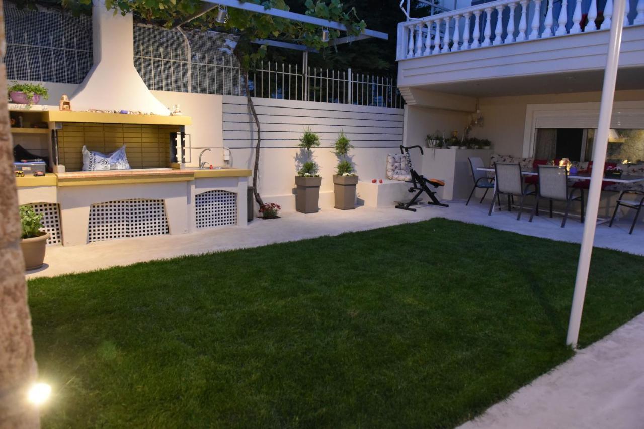 Lechaio Fanis Apartment מראה חיצוני תמונה